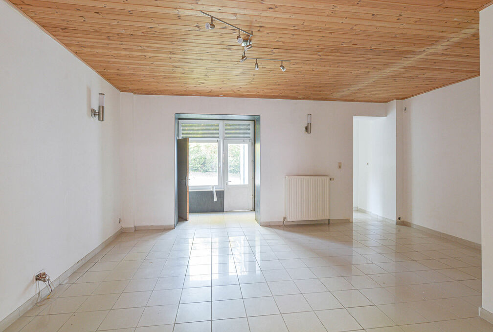 Apartment block for sale in Auderghem