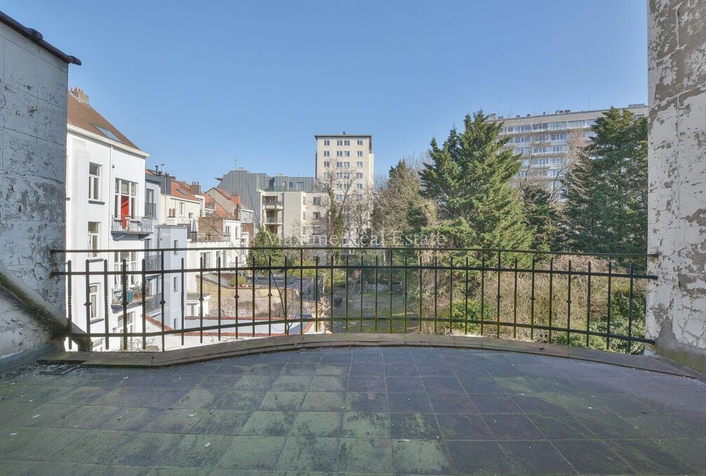 Apartment block for sale in Etterbeek
