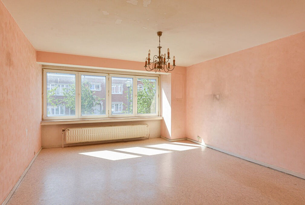 Apartment block for sale in Sint-Pieters-Woluwe