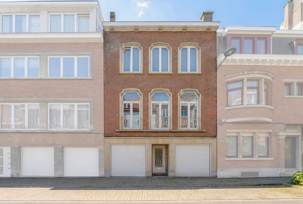 Apartment block for sale in Sint-Pieters-Woluwe