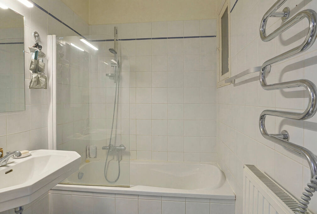 Apartment block for sale in Sint-Pieters-Woluwe