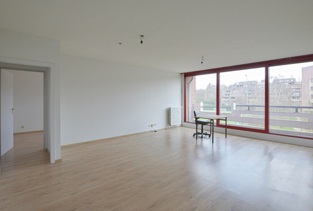 Apartment block for sale in Sint-Pieters-Woluwe