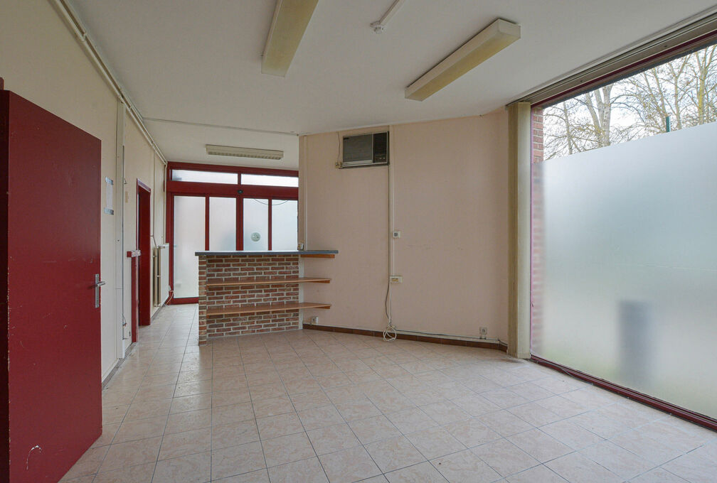 Apartment block for sale in Sint-Pieters-Woluwe