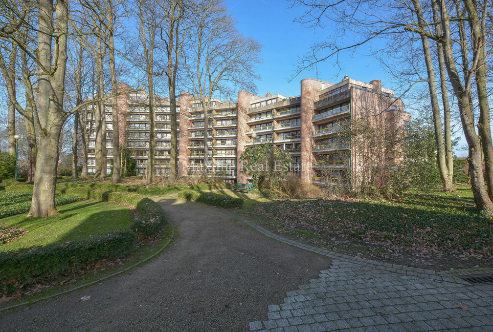 Appartement &agrave; remettre &agrave; Woluwe-Saint-Pierre