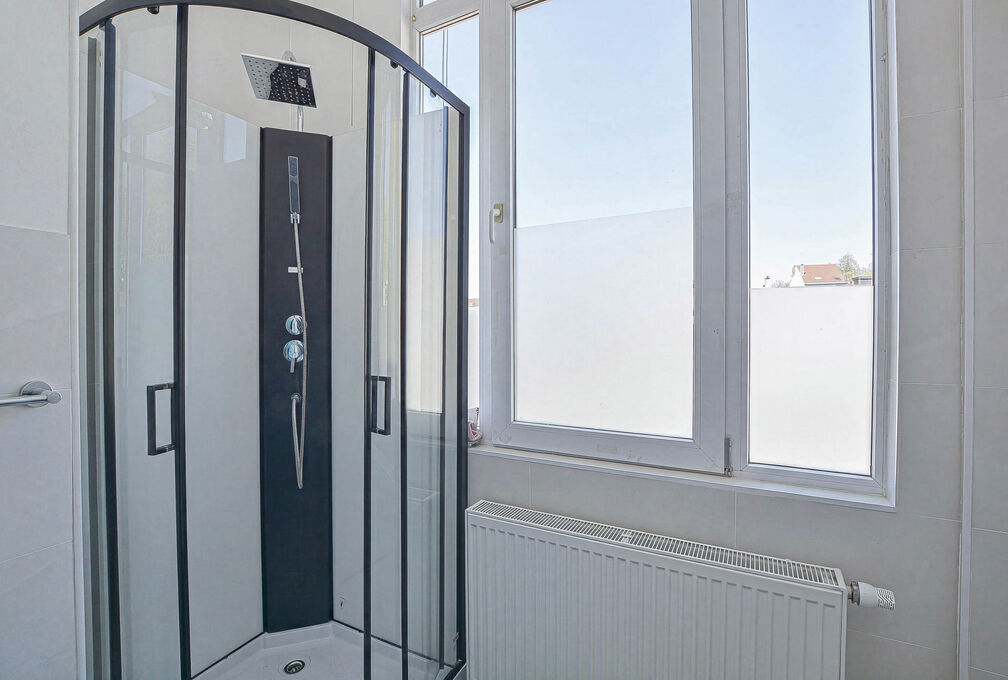 Appartementsgebouw te koop in Schaerbeek