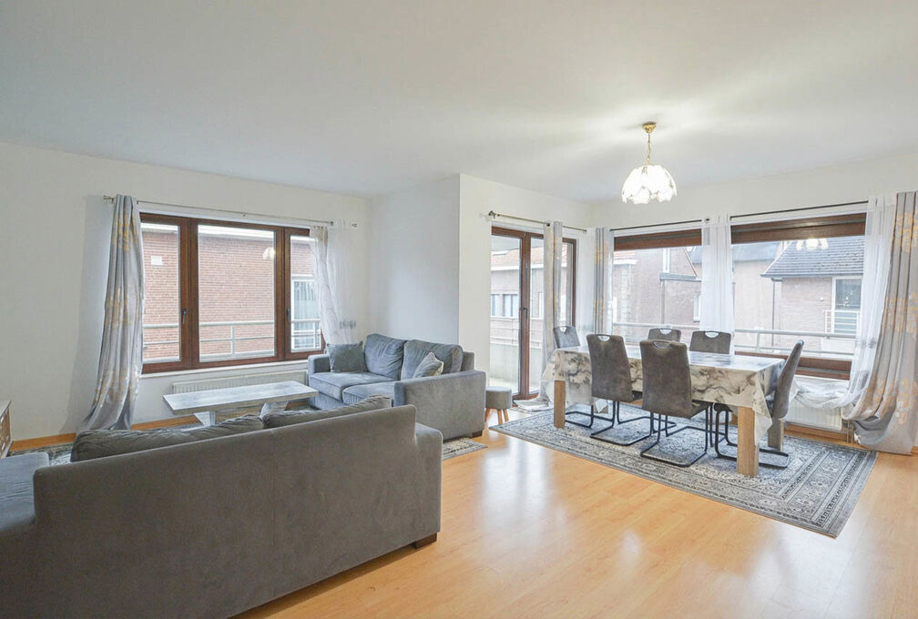 Appartementsgebouw te koop in Woluwe-Saint-Pierre