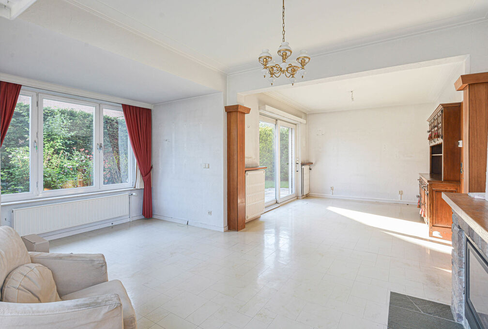 Bel-étage à vendre à Auderghem