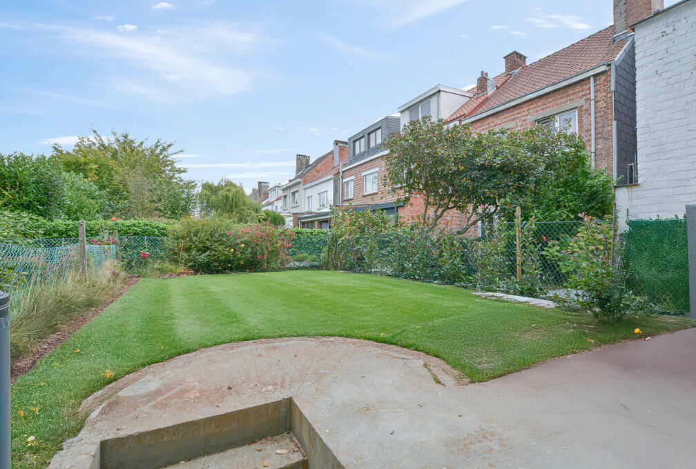 Bel-etage for rent in Woluwe-Saint-Pierre