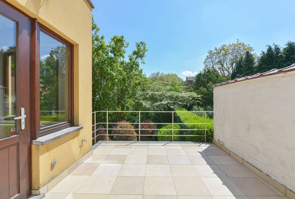Bel-etage for sale in Sint-Pieters-Woluwe