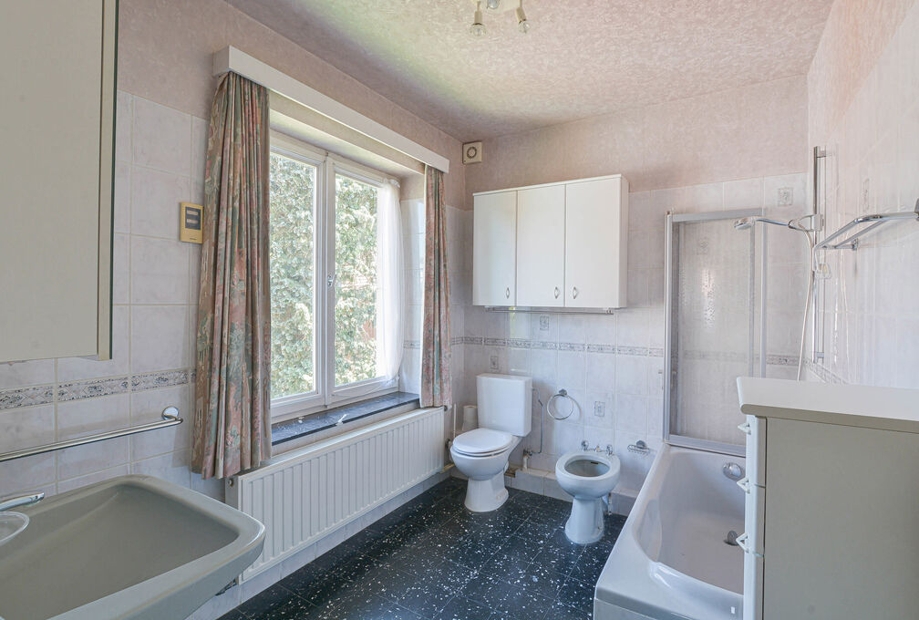 Bel-etage for sale in Sint-Pieters-Woluwe