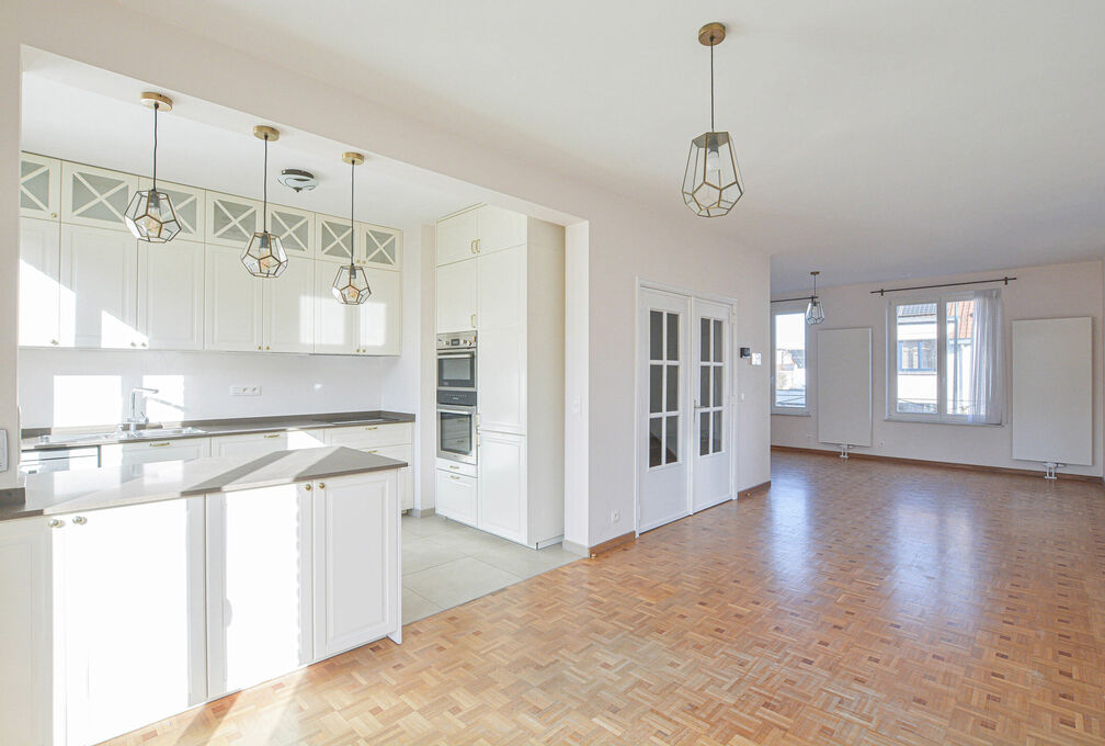 Bel-etage for sale in Sint-Pieters-Woluwe