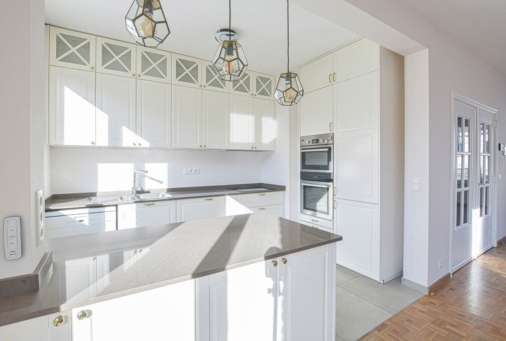 Bel-etage te koop in Sint-Pieters-Woluwe