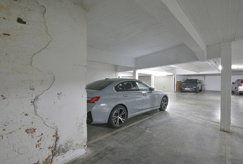 Binnenstaanplaats te koop in 