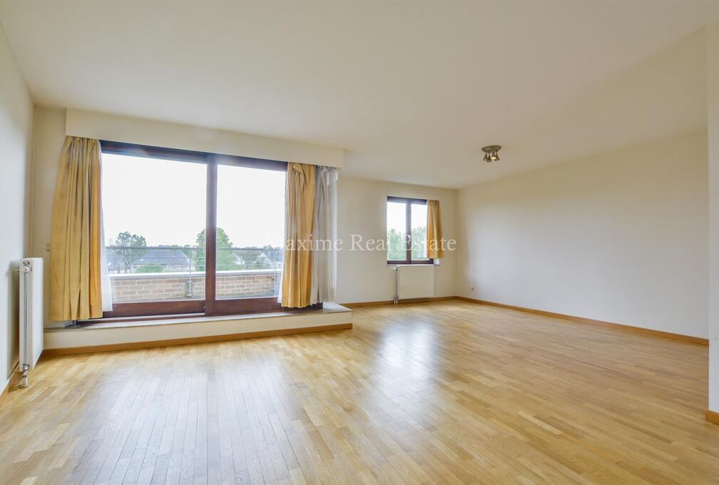 Duplex for rent in Woluwe-Saint-Pierre