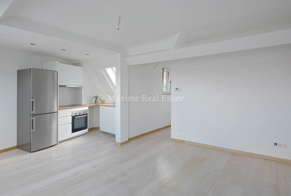 Flat for rent in Elsene