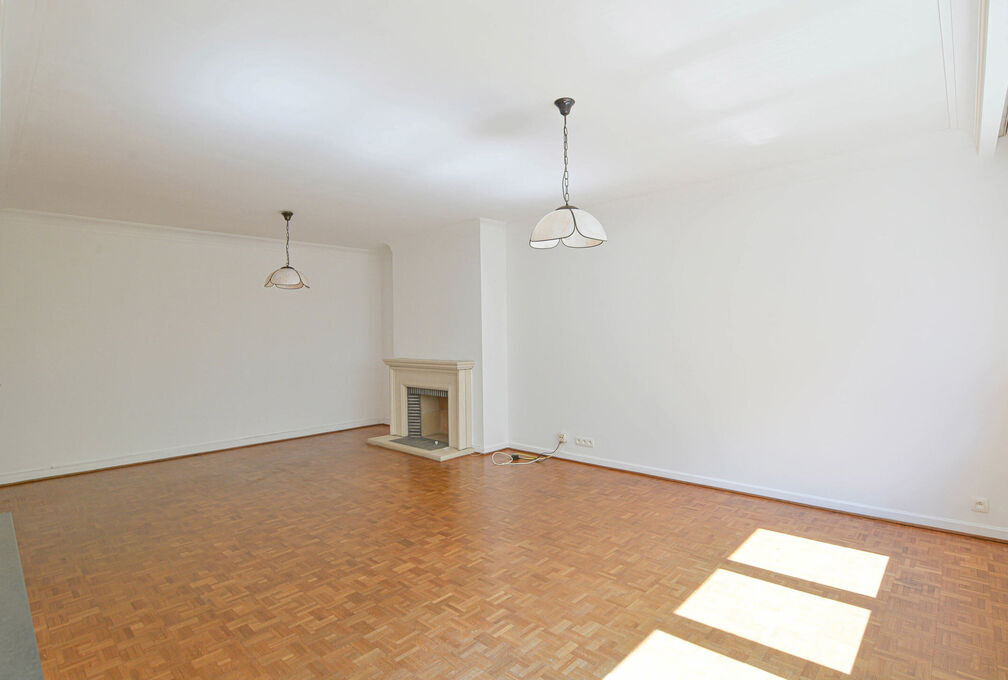 Flat for rent in Schaerbeek