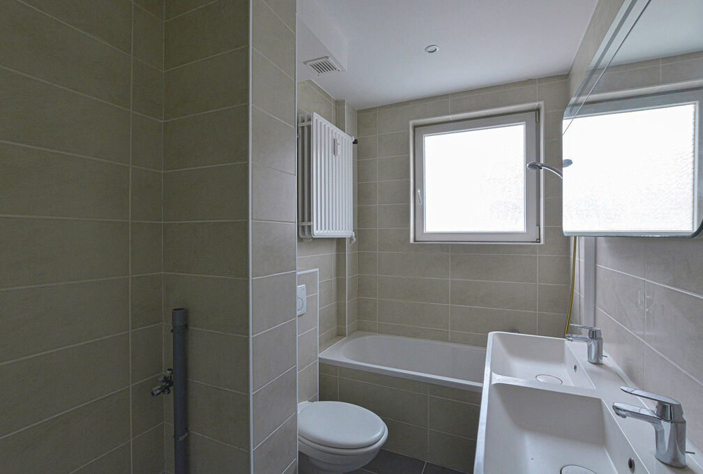 Flat for rent in Sint-Lambrechts-Woluwe