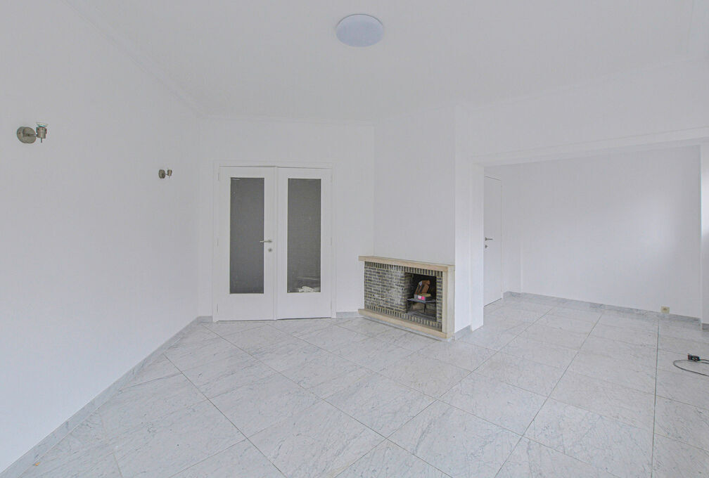 Flat for rent in Sint-Lambrechts-Woluwe