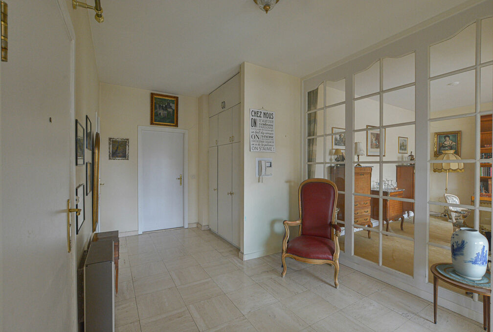 Flat for sale in Elsene