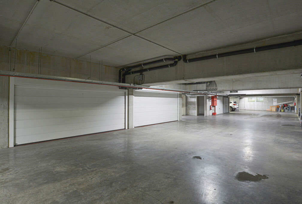 Garage (ferme) &agrave; vendre &agrave; Woluwe-Saint-Lambert