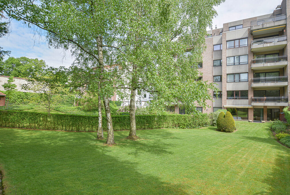Gelijkvloerse verd. + tuin te koop in Woluwe-Saint-Pierre