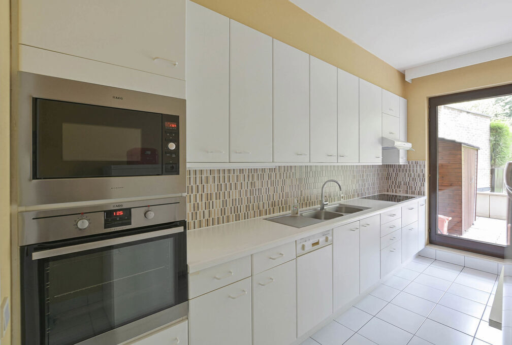 Gelijkvloerse verd. + tuin te koop in Woluwe-Saint-Pierre