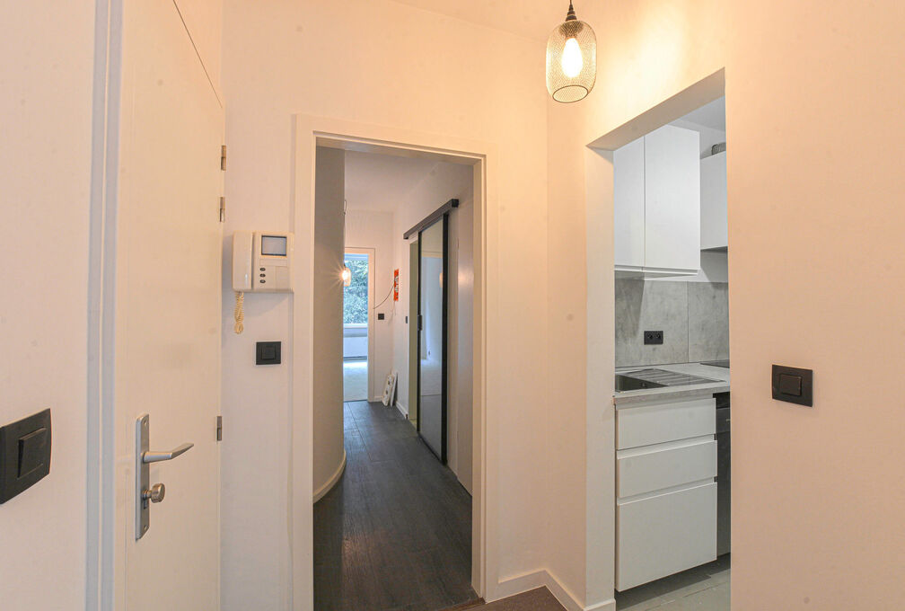 Gelijkvloerse verdieping te huur in Wezembeek-Oppem