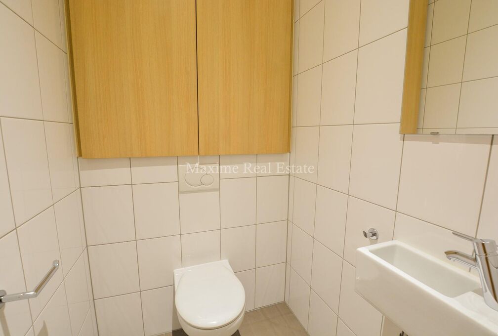 Ground floor for rent in Sint-Pieters-Woluwe