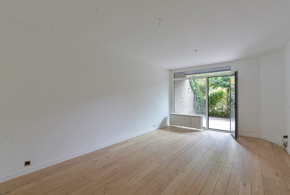 Ground floor for rent in Wezembeek-Oppem