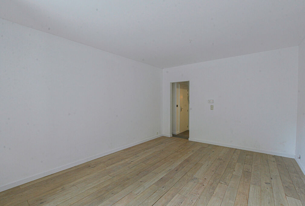 Ground floor for rent in Wezembeek-Oppem