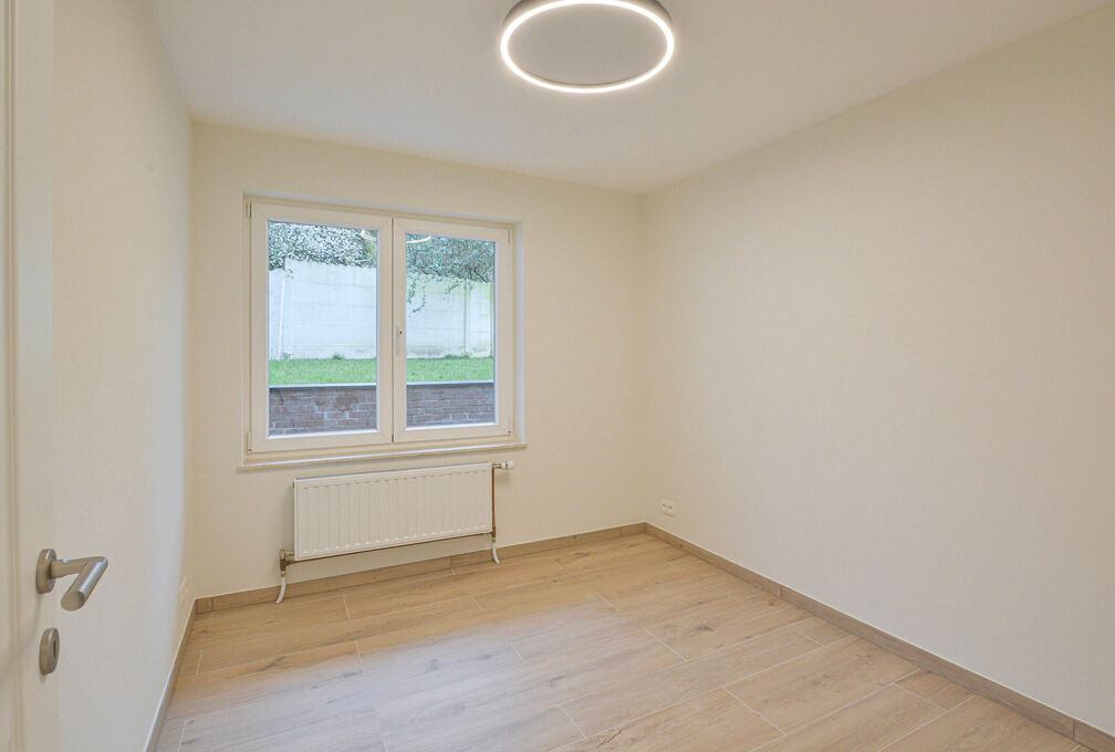 Ground floor for rent in Woluwe-Saint-Lambert