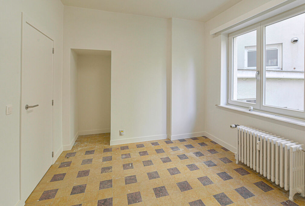Individual shop for rent in Woluwe-Saint-Lambert