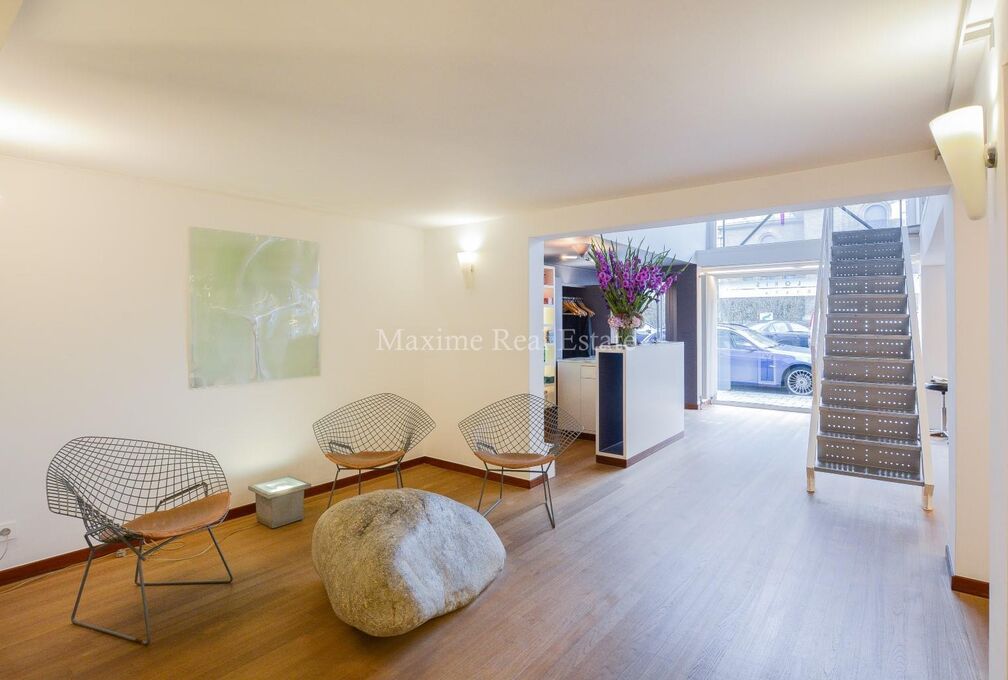 Individual shop for rent in Woluwe-Saint-Pierre