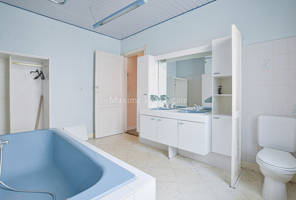 Maison de maitre for sale in Etterbeek