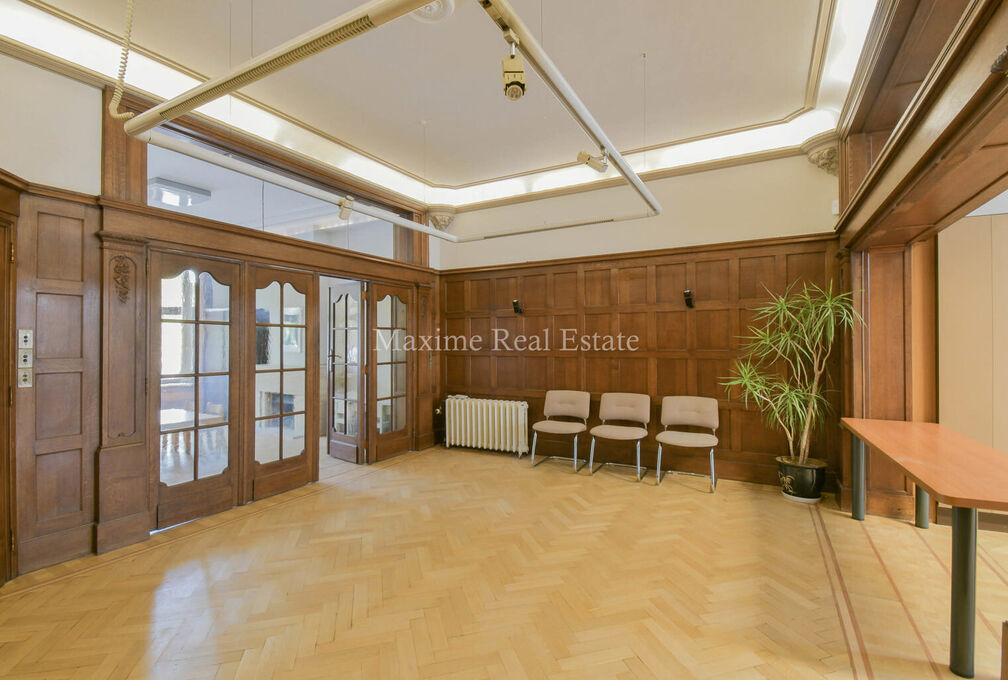 Offices for rent in Schaerbeek