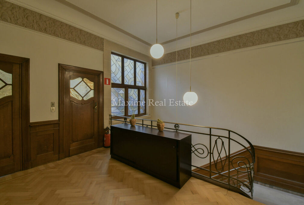 Offices for rent in Schaerbeek