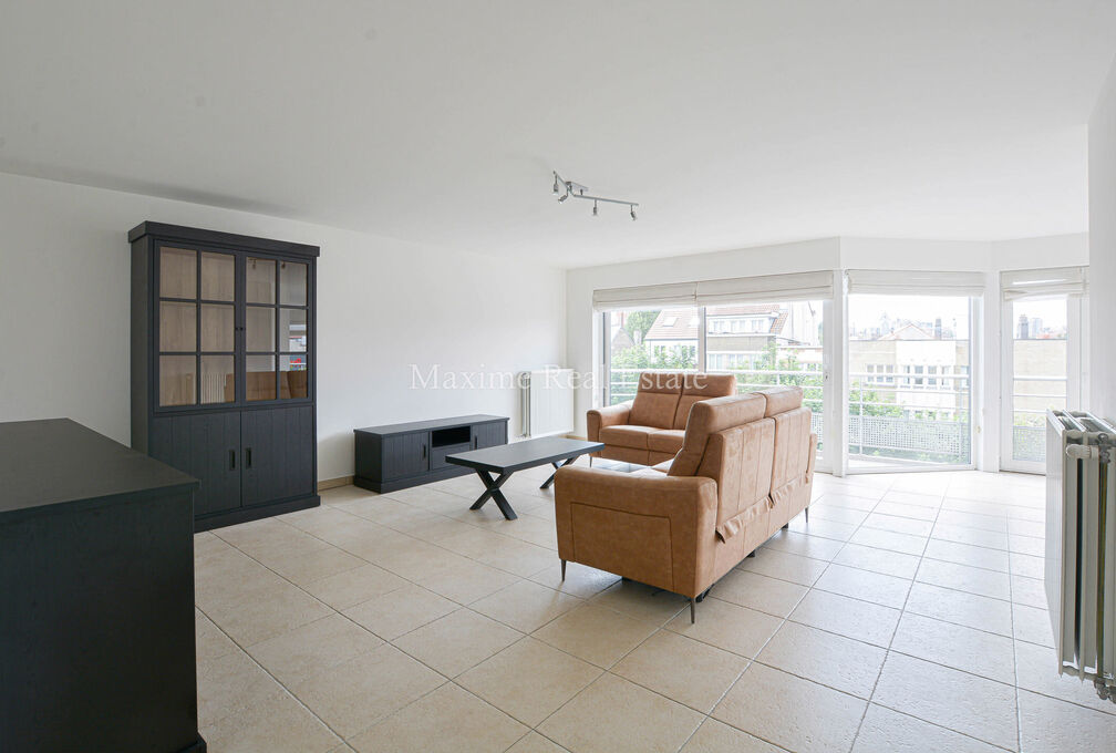 Penthouse for rent in Woluwe-Saint-Lambert