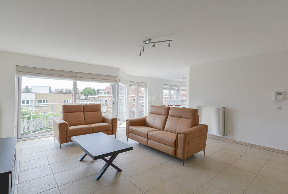 Penthouse for rent in Woluwe-Saint-Lambert