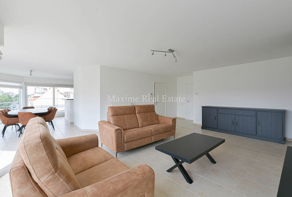 Penthouse for rent in Woluwe-Saint-Lambert