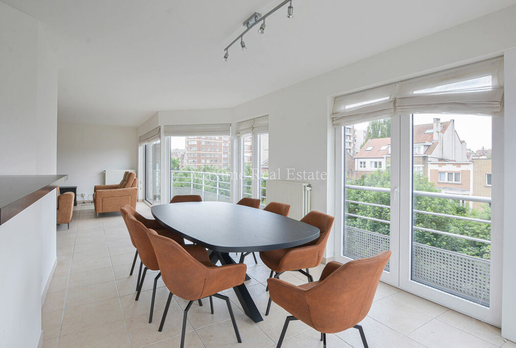 Penthouse for rent in Woluwe-Saint-Lambert