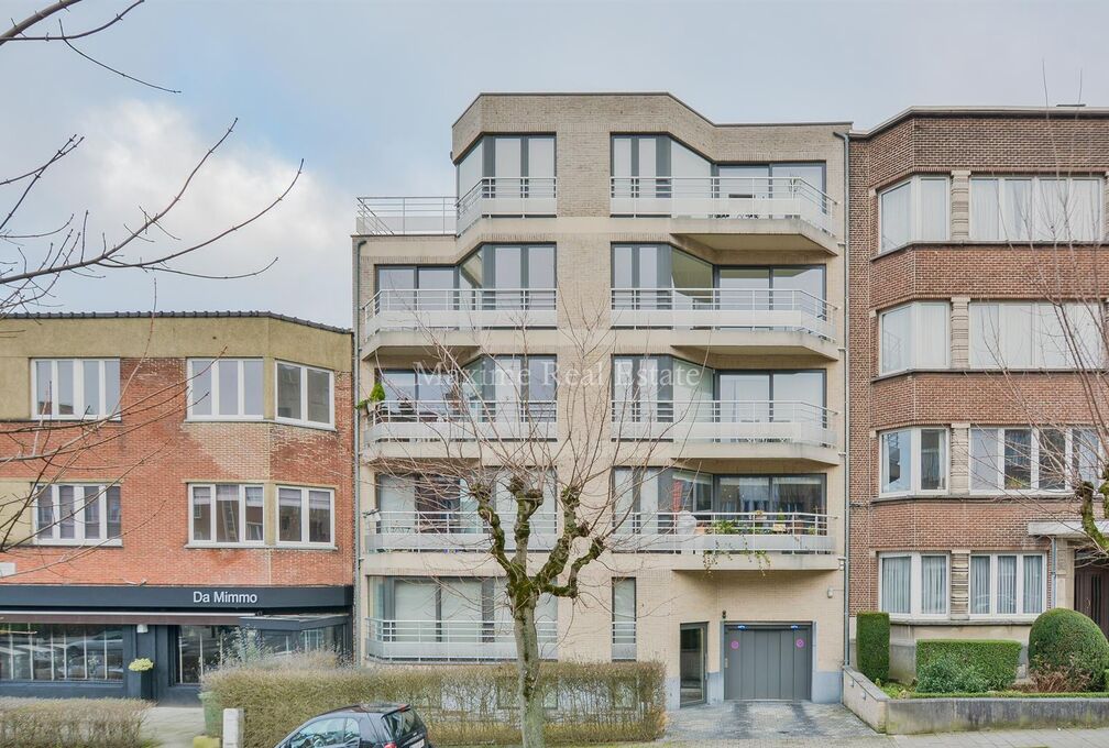 Penthouse for rent in Woluwe-Saint-Lambert