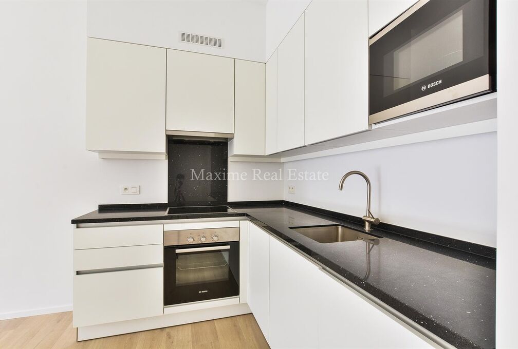 Rez-de-chaussée à louer à Auderghem