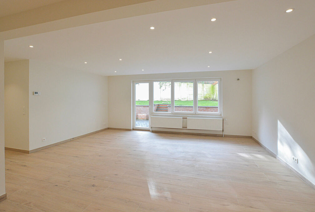 Rez-de-chauss&eacute;e &agrave; louer &agrave; Woluwe-Saint-Lambert