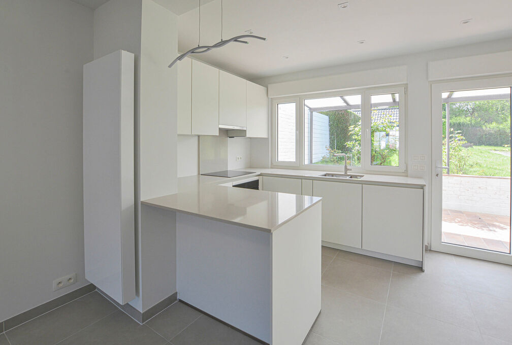 Villa for rent in Kraainem