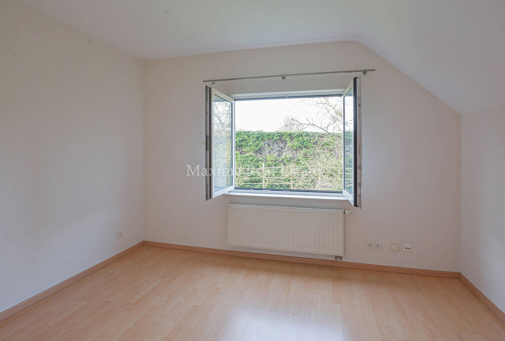 Villa for rent in Wezembeek-Oppem