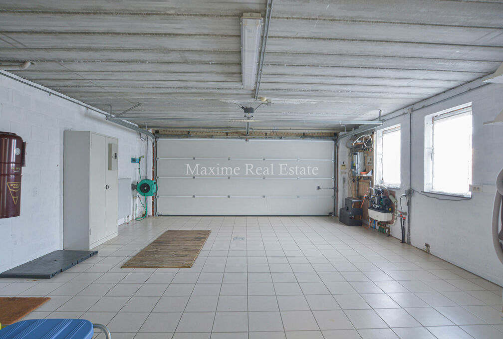 Villa for rent in Wezembeek-Oppem