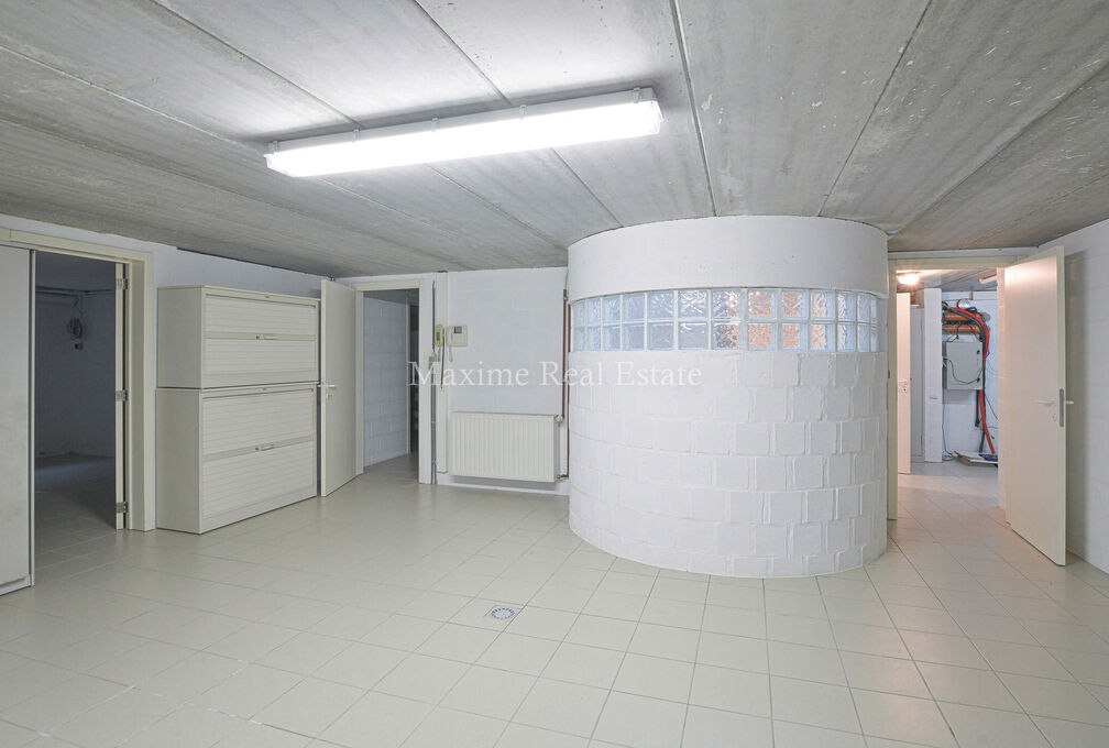 Villa for rent in Wezembeek-Oppem