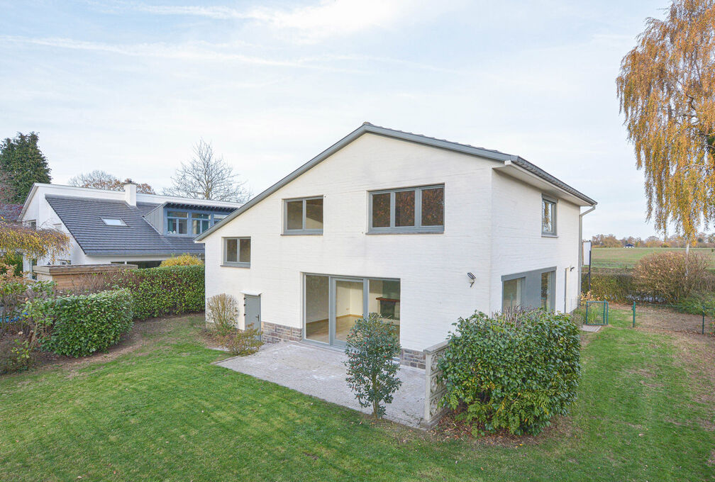 Villa for rent in Wezembeek-Oppem