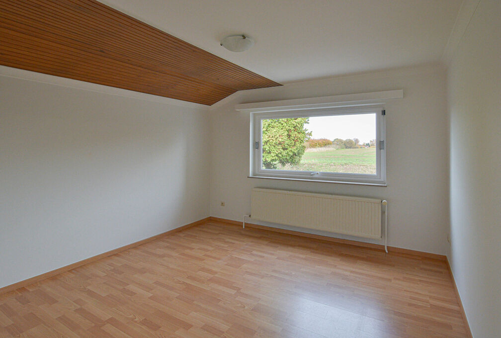 Villa for rent in Wezembeek-Oppem