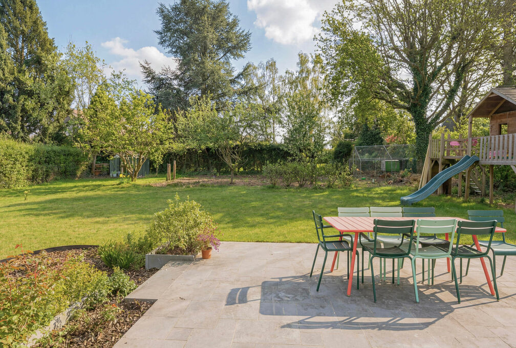 Villa for rent in Wezembeek-Oppem